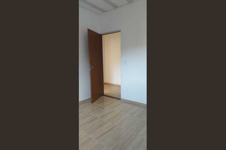 Quarto 2 de apartamento para alugar com 2 quartos, 50m² em Jardim de Ala (Justinopolis), Ribeirão das Neves