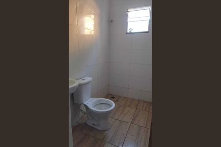 Banheiro  de apartamento para alugar com 2 quartos, 52m² em Jardim de Ala (Justinopolis), Ribeirão das Neves