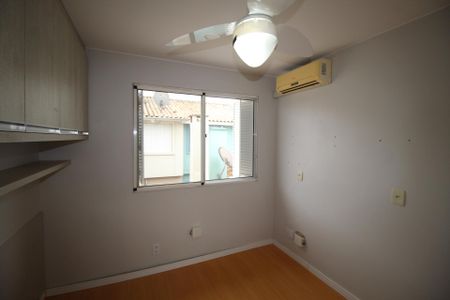 Casa de condomínio à venda com 80m², 3 quartos e 2 vagasQuarto 2