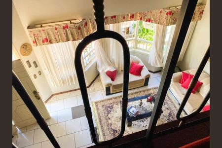 Sala  de casa para alugar com 3 quartos, 243m² em Marechal Rondon, Canoas