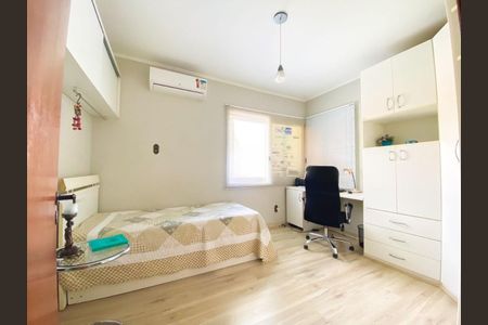 Quarto 1 de casa para alugar com 3 quartos, 243m² em Marechal Rondon, Canoas