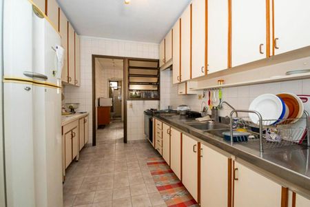 Apartamento para alugar com 4 quartos, 270m² em Butantã, São Paulo