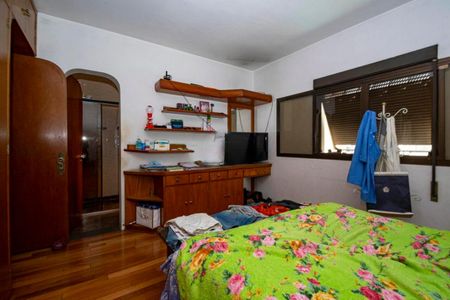 Apartamento para alugar com 270m², 4 quartos e 4 vagas