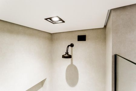 Apartamento à venda com 93m², 2 quartos e 1 vaga Apartamento à venda com 93m², 2 quartos e 1 vagaBanheiro Social