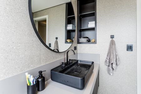 Apartamento à venda com 93m², 2 quartos e 1 vaga Apartamento à venda com 93m², 2 quartos e 1 vagaBanheiro da Suíte