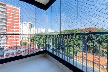 Apartamento para alugar com 250m², 4 quartos e 1 vaga