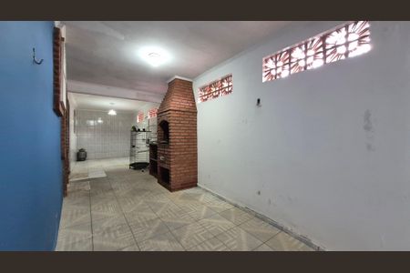 Casa à venda com 180m², 3 quartos e 3 vagas Casa à venda com 180m², 3 quartos e 3 vagasArea externa