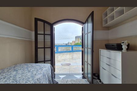 Casa à venda com 180m², 3 quartos e 3 vagas Casa à venda com 180m², 3 quartos e 3 vagasQuarto 3