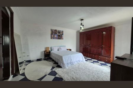 Quarto de casa para alugar com 3 quartos, 180m² em Jardim Santo André CDHU, Santo André