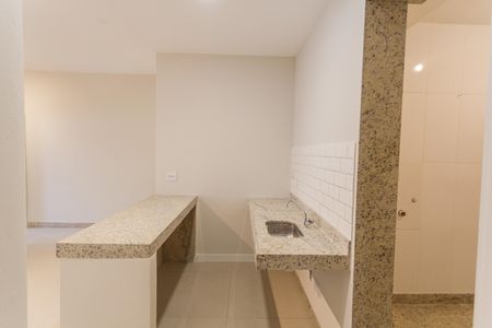Apartamento para alugar com 90m², 2 quartos e sem vagaCozinha
