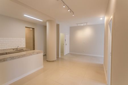 Apartamento para alugar com 90m², 2 quartos e sem vagaSala