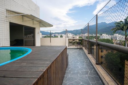 Apartamento para alugar com 170m², 2 quartos e 1 vaga Apartamento para alugar com 170m², 2 quartos e 1 vagaPiscina Coberta