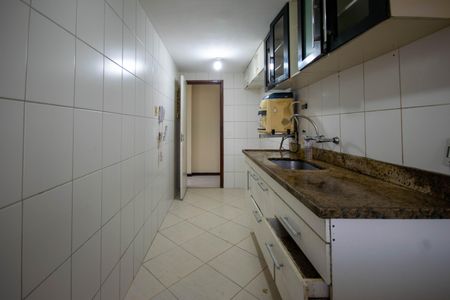 Apartamento para alugar com 170m², 2 quartos e 1 vaga Apartamento para alugar com 170m², 2 quartos e 1 vagaCozinha e Área de Serviço