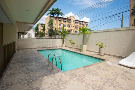 Apartamento para alugar com 170m², 2 quartos e 1 vaga Apartamento para alugar com 170m², 2 quartos e 1 vagaÁrea comum - Piscina