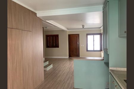 Sala  de casa de condomínio para alugar com 3 quartos, 115m² em Mato Grande, Canoas