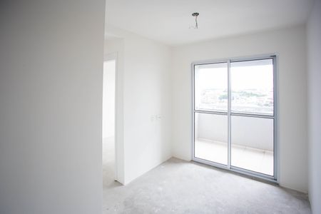 Sala de apartamento para alugar com 2 quartos, 45m² em Canhema, Diadema