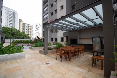 Apartamento para alugar com 36m², 2 quartos e sem vagaÁrea comum - Churrasqueira