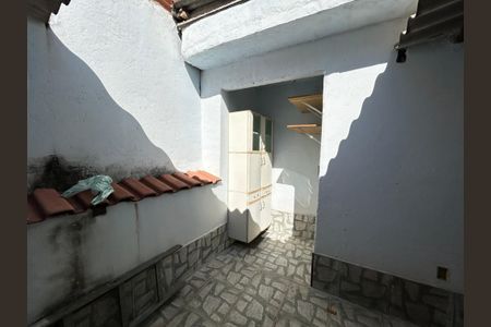 Casa para alugar com 90m², 2 quartos e 1 vagaÁrea de Serviço