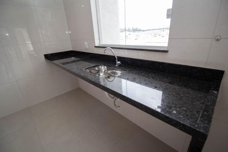 Apartamento à venda com 44m², 2 quartos e sem vaga Apartamento à venda com 44m², 2 quartos e sem vagaCozinha