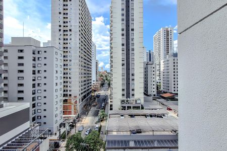 Apartamento à venda com 105m², 2 quartos e 2 vagas Apartamento à venda com 105m², 2 quartos e 2 vagasVista da Suíte 2