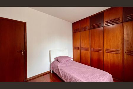 Apartamento à venda com 140m², 3 quartos e 2 vagasquarto 