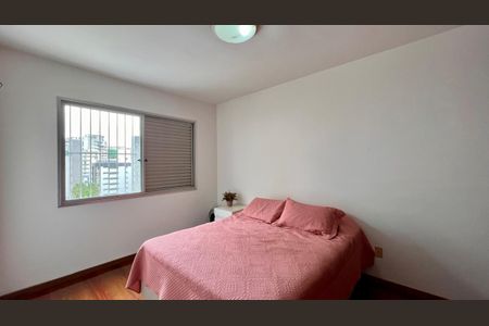 Apartamento à venda com 140m², 3 quartos e 2 vagasquarto 