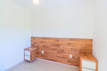 Quarto 2 de apartamento para alugar com 2 quartos, 70m² em Petrópolis, Porto Alegre