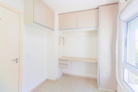 Quarto 1 de apartamento para alugar com 2 quartos, 70m² em Petrópolis, Porto Alegre
