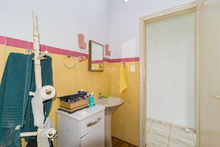 Casa para alugar com 140m², 2 quartos e 1 vaga Casa para alugar com 140m², 2 quartos e 1 vagaBanheiro