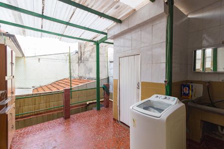 Casa para alugar com 140m², 2 quartos e 1 vaga Casa para alugar com 140m², 2 quartos e 1 vagaÁrea de Serviço