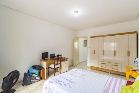 Quarto 1 de casa para alugar com 2 quartos, 140m² em Vila Prudente, São Paulo