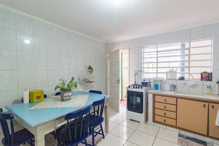 Casa para alugar com 140m², 2 quartos e 1 vaga Casa para alugar com 140m², 2 quartos e 1 vagaCozinha