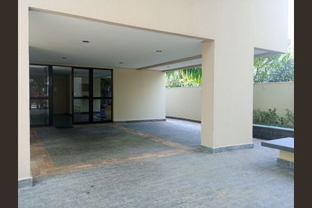 Apartamento para alugar com 45m², 1 quarto e 1 vaga