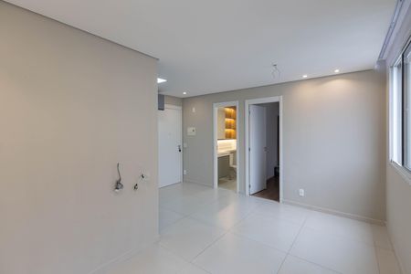 Sala de apartamento à venda com 1 quarto, 34m² em Vila Guilherme, Guarulhos