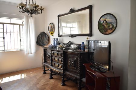 Casa à venda com 121m², 3 quartos e 4 vagasSala