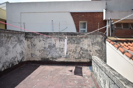 Casa à venda com 121m², 3 quartos e 4 vagasTerraço