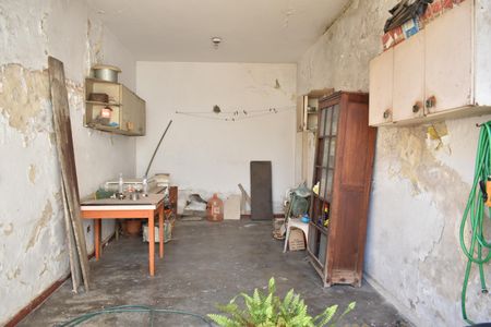 Casa à venda com 121m², 3 quartos e 4 vagasQuintal