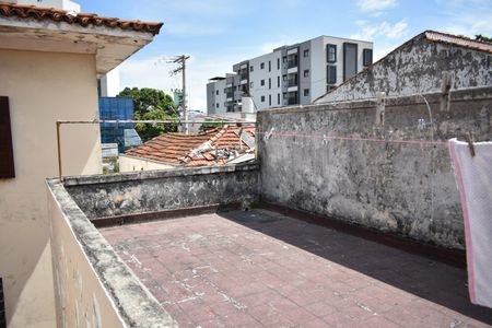 Casa à venda com 121m², 3 quartos e 4 vagasTerraço