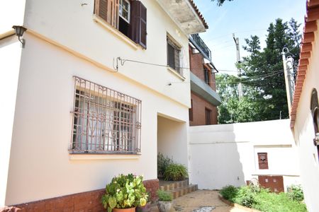 Casa à venda com 121m², 3 quartos e 4 vagasEntrada