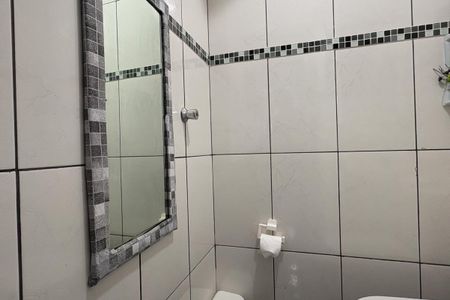 Casa à venda com 149m², 2 quartos e 1 vagaLavabo