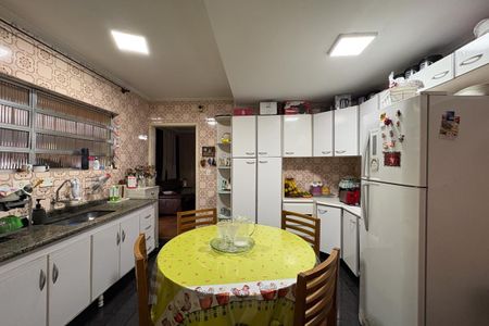 Casa à venda com 149m², 2 quartos e 1 vagaCozinha