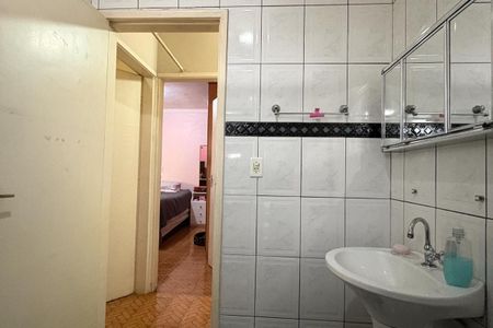 Casa à venda com 149m², 2 quartos e 1 vagaBanheiro