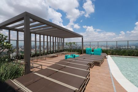 Apartamento à venda com 68m², 2 quartos e 1 vagaDeck Molhado