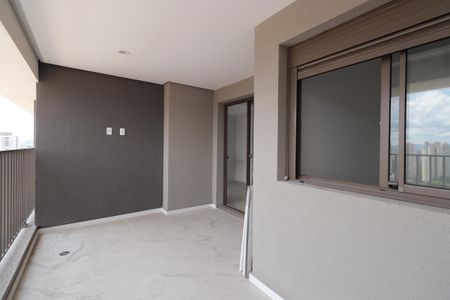 Apartamento à venda com 68m², 2 quartos e 1 vagaSacada