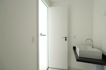 Apartamento à venda com 68m², 2 quartos e 1 vagaBanheiro Social