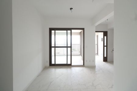 Apartamento à venda com 68m², 2 quartos e 1 vagaSala