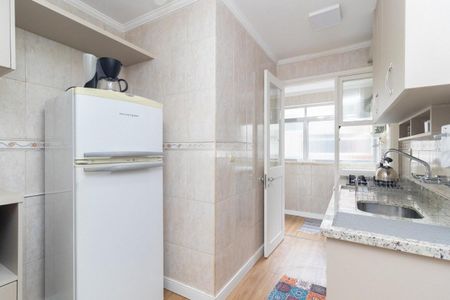 Apartamento para alugar com 68m², 2 quartos e 1 vagaCozinha 