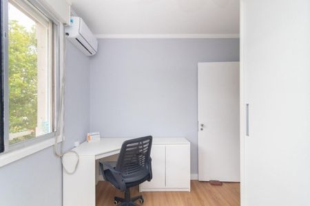 Quarto 1 de apartamento para alugar com 2 quartos, 68m² em Vila Assunção, Porto Alegre