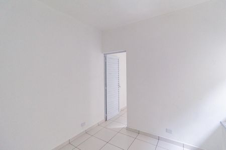 Cozinha de casa para alugar com 1 quarto, 28m² em Jardim Ana Estela, Carapicuíba