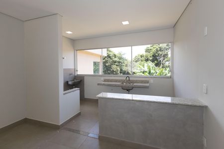 Casa de condomínio à venda com 332m², 3 quartos e 10 vagasCozinha
